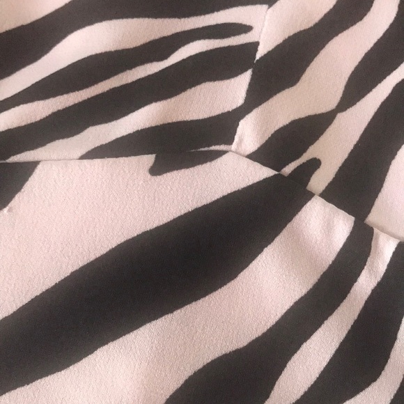 Zebra top! - Picture 2 of 3